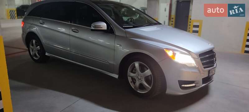 Универсал Mercedes-Benz R-Class 2011 в Львове
