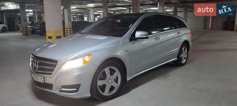 Универсал Mercedes-Benz R-Class 2011 в Львове