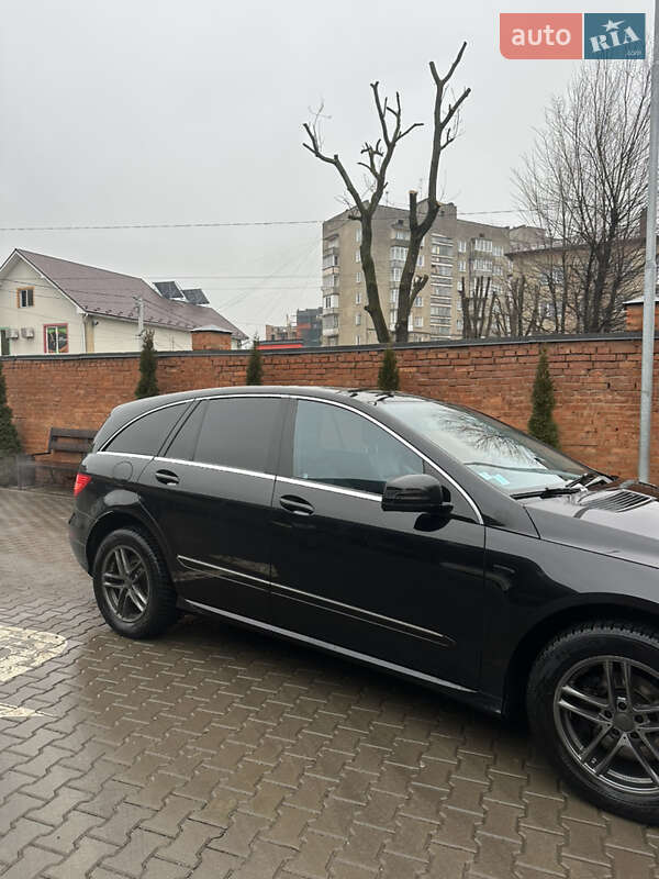 Универсал Mercedes-Benz R-Class 2011 в Коломые
