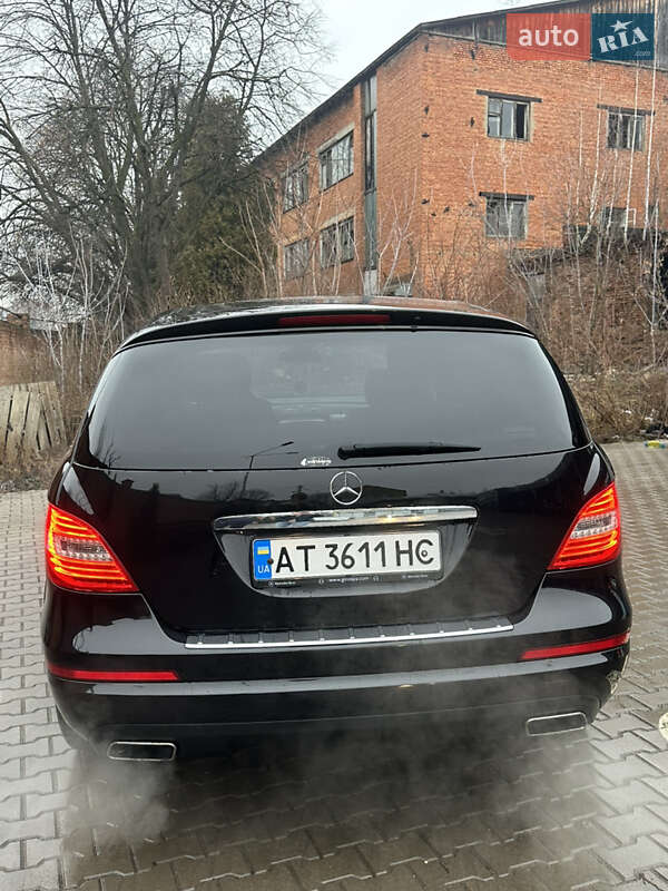 Универсал Mercedes-Benz R-Class 2011 в Коломые