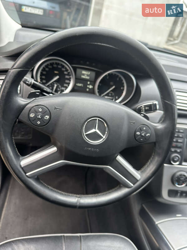 Универсал Mercedes-Benz R-Class 2011 в Коломые