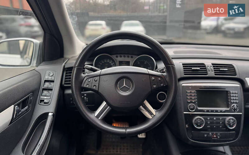 Універсал Mercedes-Benz R-Class 2006 в Чернівцях