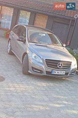Универсал Mercedes-Benz R-Class 2010 в 