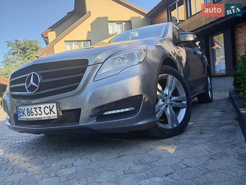 Универсал Mercedes-Benz R-Class 2010 в Ровно
