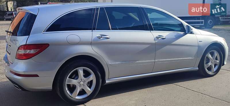 Универсал Mercedes-Benz R-Class 2011 в Львове