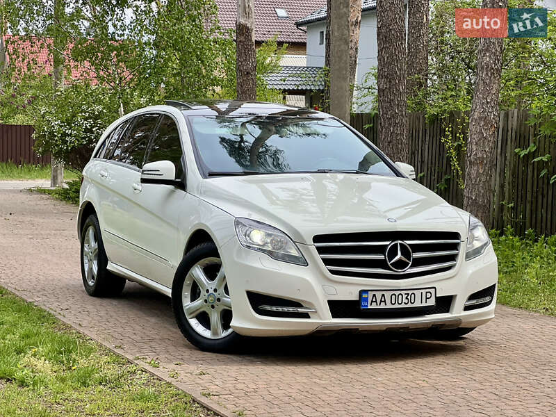 Минивэн Mercedes-Benz R-Class 2011 в Киеве