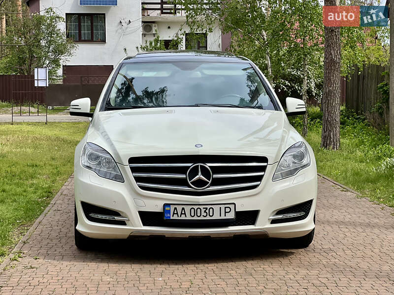Минивэн Mercedes-Benz R-Class 2011 в Киеве