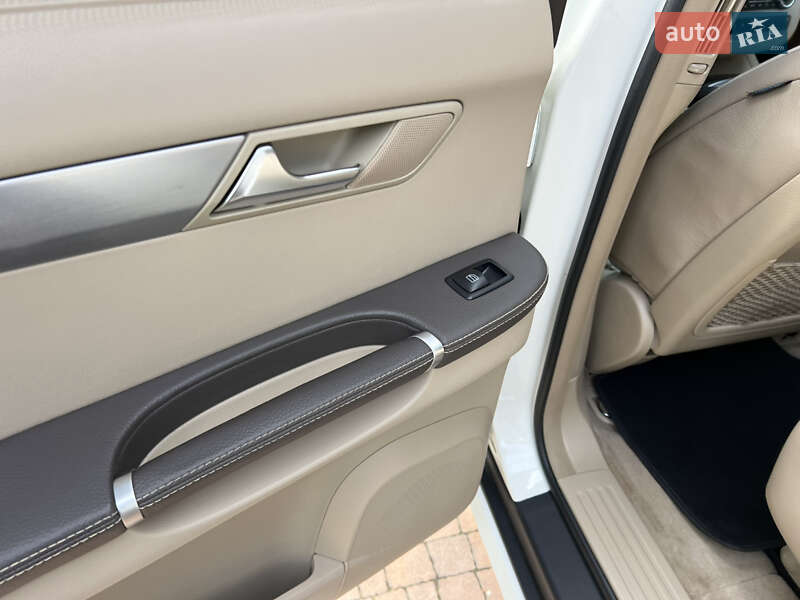 Минивэн Mercedes-Benz R-Class 2011 в Киеве