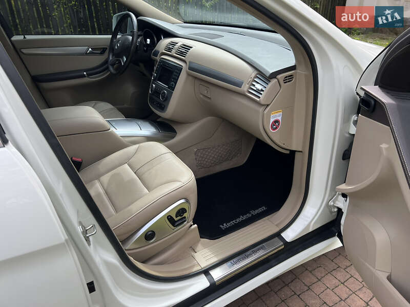Минивэн Mercedes-Benz R-Class 2011 в Киеве