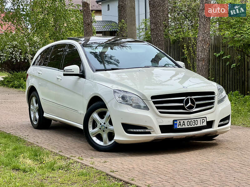 Минивэн Mercedes-Benz R-Class 2011 в Киеве
