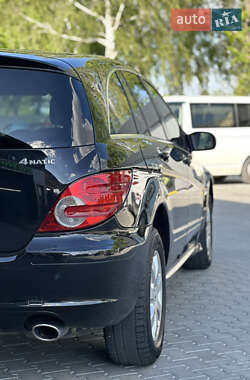 Минивэн Mercedes-Benz R-Class 2005 в 