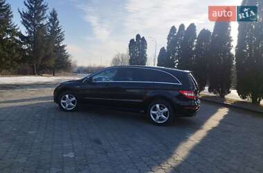 Минивэн Mercedes-Benz R-Class 2012 в 