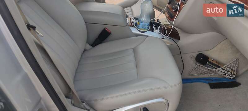 Минивэн Mercedes-Benz R-Class 2008 в Вишневом фото 9 Минивэн Mercedes-Benz R-Class 2008 в Вишневом