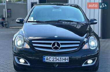 Мінівен Mercedes-Benz R-Class 2005 в 