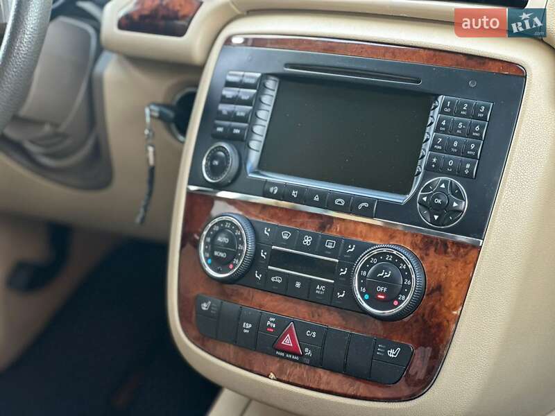 Минивэн Mercedes-Benz R-Class 2005 в Иваничах