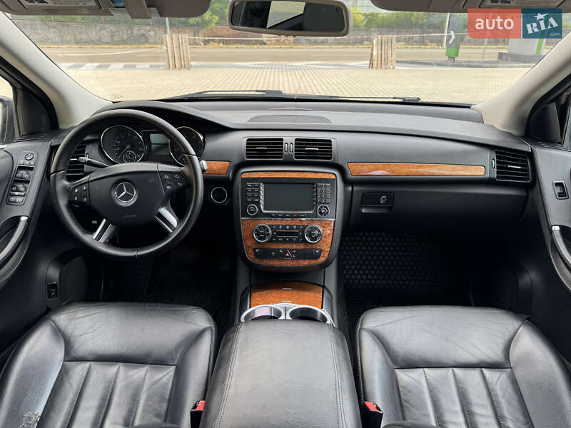 Минивэн Mercedes-Benz R-Class 2006 в Могилев-Подольске