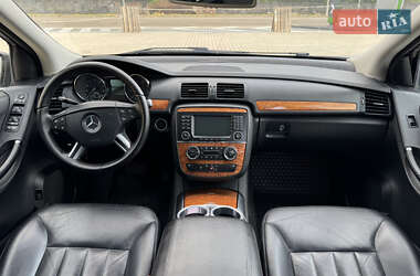 Минивэн Mercedes-Benz R-Class 2006 в 