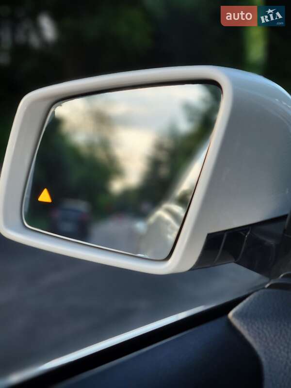 Мінівен Mercedes-Benz R-Class 2013 в Хмельницькому