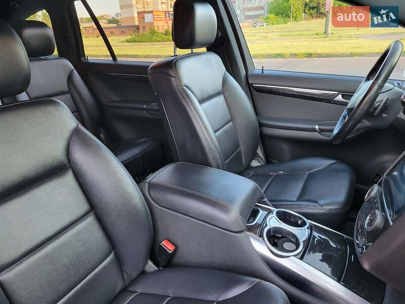 Мінівен Mercedes-Benz R-Class 2013 в Хмельницькому