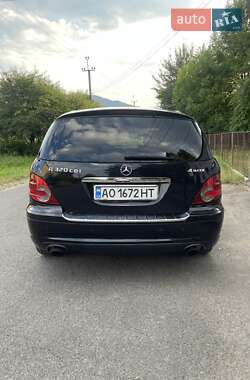 Минивэн Mercedes-Benz R-Class 2006 в 