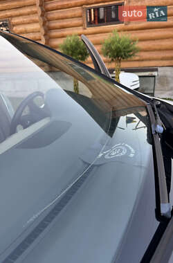 Минивэн Mercedes-Benz R-Class 2011 в 