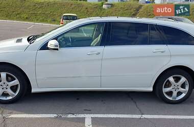 Минивэн Mercedes-Benz R-Class 2010 в 