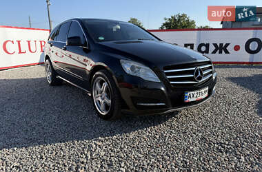 Минивэн Mercedes-Benz R-Class 2010 в 