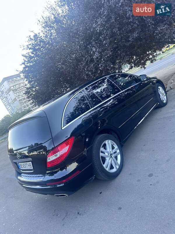 Универсал Mercedes-Benz R-Class 2010 в Николаеве