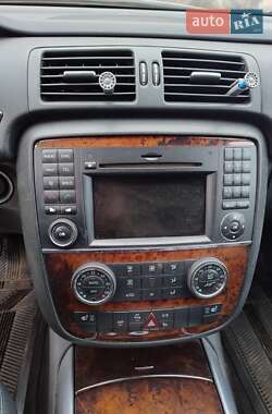 Минивэн Mercedes-Benz R-Class 2009 в 