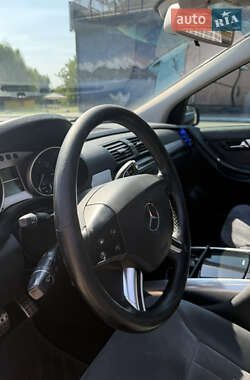 Минивэн Mercedes-Benz R-Class 2007 в 