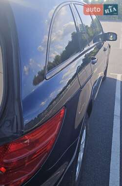 Минивэн Mercedes-Benz R-Class 2006 в 