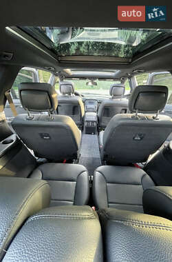Мінівен Mercedes-Benz R-Class 2011 в 