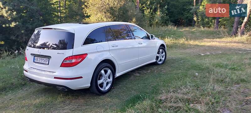 Минивэн Mercedes-Benz R-Class 2010 в Литине