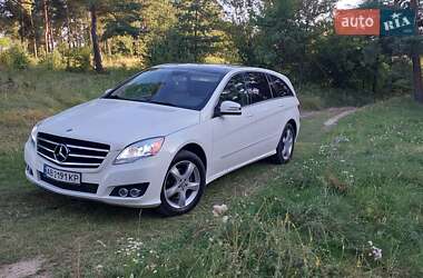 Минивэн Mercedes-Benz R-Class 2010 в 