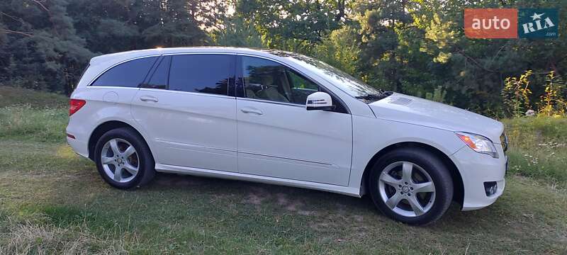 Минивэн Mercedes-Benz R-Class 2010 в Литине