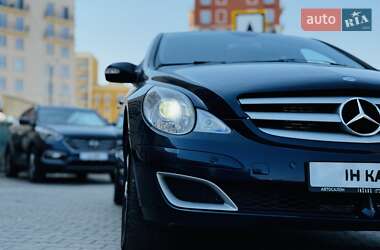 Мінівен Mercedes-Benz R-Class 2006 в 