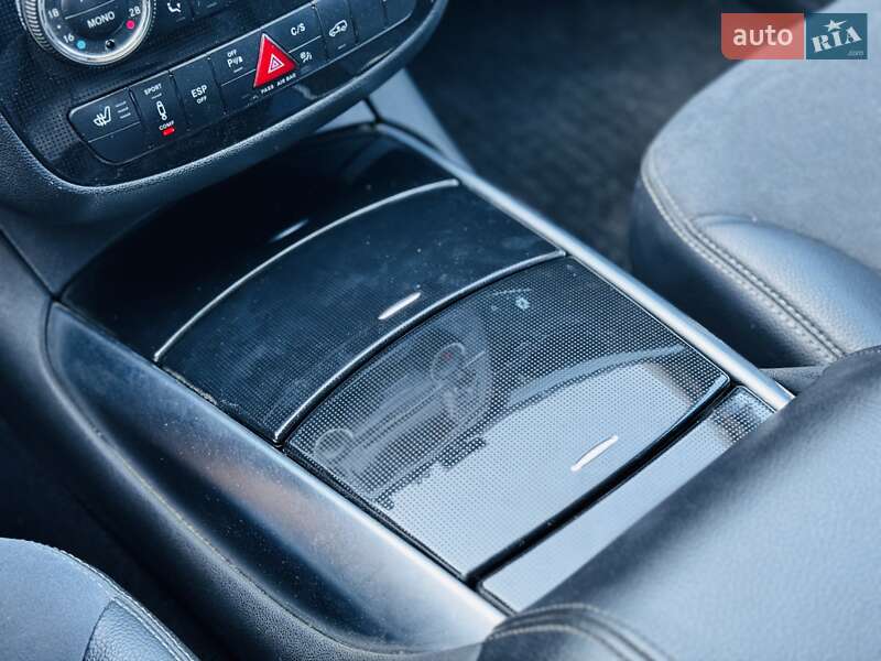 Минивэн Mercedes-Benz R-Class 2006 в Одессе