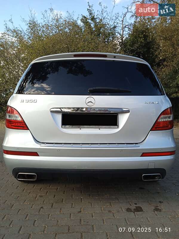 Мінівен Mercedes-Benz R-Class 2011 в Києві
