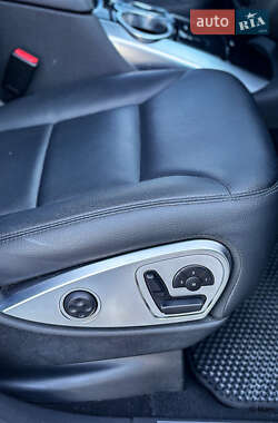 Минивэн Mercedes-Benz R-Class 2012 в 