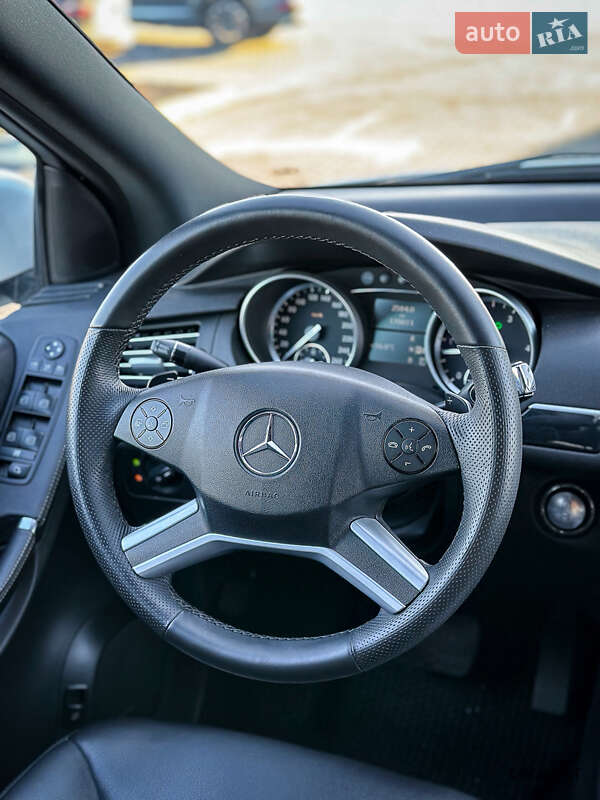 Мінівен Mercedes-Benz R-Class 2012 в Дніпрі