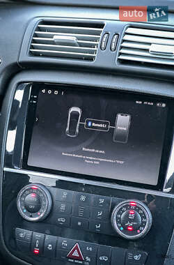 Минивэн Mercedes-Benz R-Class 2012 в 