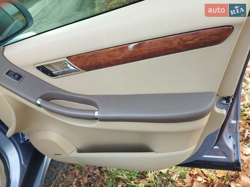 Мінівен Mercedes-Benz R-Class 2006 в Снятині