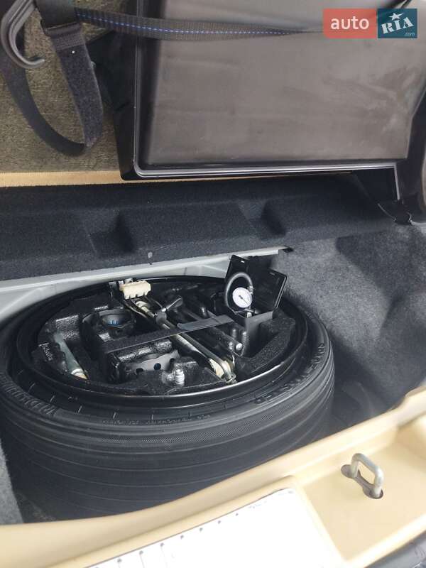 Мінівен Mercedes-Benz R-Class 2006 в Снятині