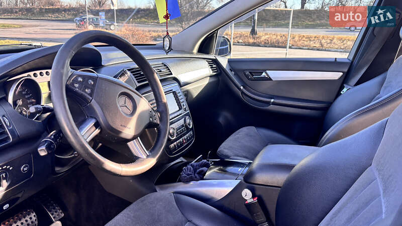 Минивэн Mercedes-Benz R-Class 2007 в Славском фото 11 Минивэн Mercedes-Benz R-Class 2007 в Славском