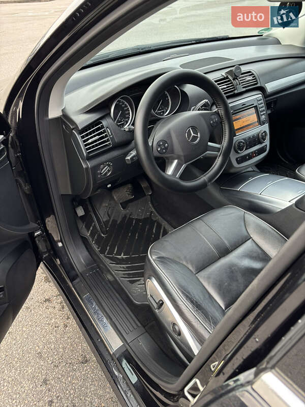 Минивэн Mercedes-Benz R-Class 2011 в Хмельницком