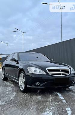 Седан Mercedes-Benz S 500 2006 в Львове