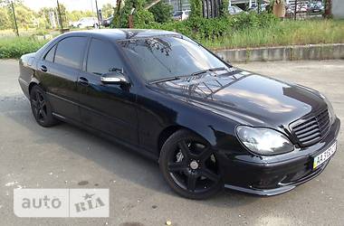 Седан Mercedes-Benz S-Class 2004 в 