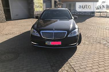 Седан Mercedes-Benz S-Class 2008 в Днепре