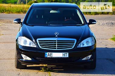 Седан Mercedes-Benz S-Class 2008 в Днепре