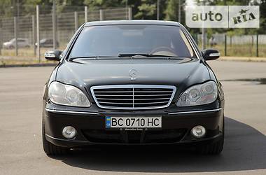 Седан Mercedes-Benz S-Class 2004 в 